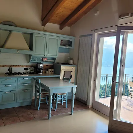 La Bella Vista-panoramic View, Terrace & Swimming Pool Apartment *